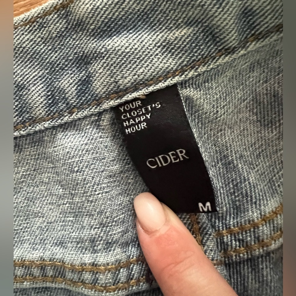 CIDER Denim Basic Ripped Jeans - Picture 6 of 6
